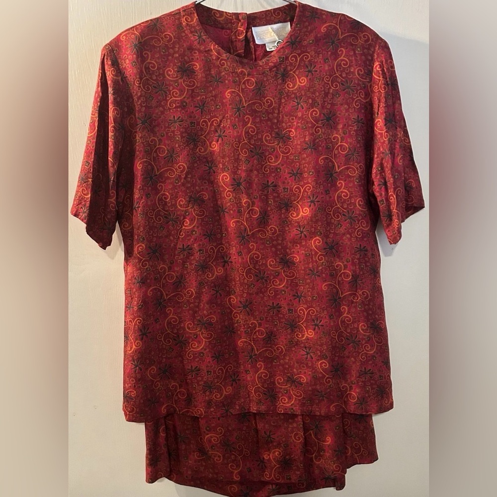 Pendleton Red and Gold Ladies 2-Piece Pendleton Skirt & Top (Rayon) Size 10
